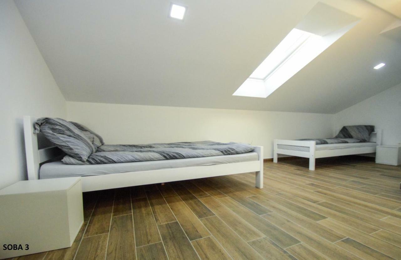 Rooms Pr Zajcku Tolmin Luaran gambar